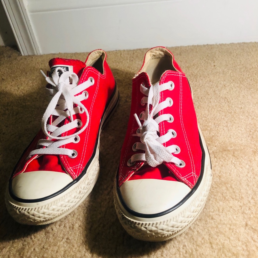 Red converse